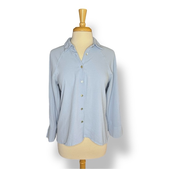 Status By Chenault Tops - Sky Blue Women's Button-Down Shirt